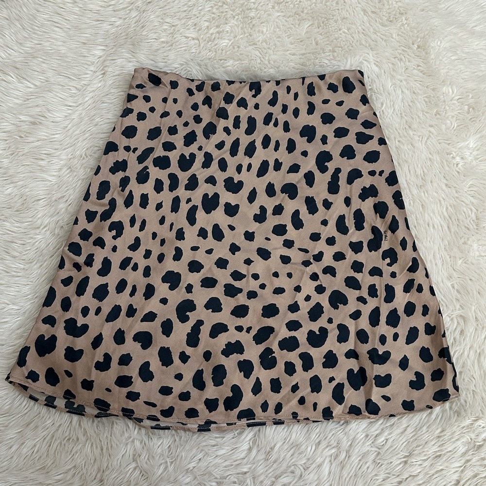 Reformation Par A-Line Skirt in Beige with Black Leopard Print